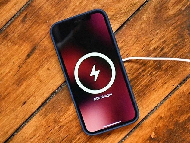 来凤苹果手机维修分享iPhone 12可以随便充电吗 